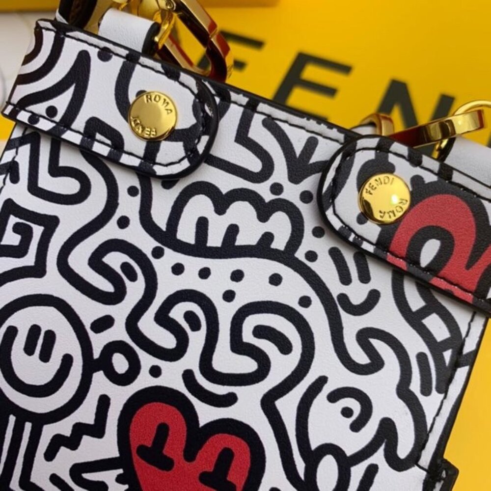 FENDI iPHONE CASE-COVER - Picture 2 of 6